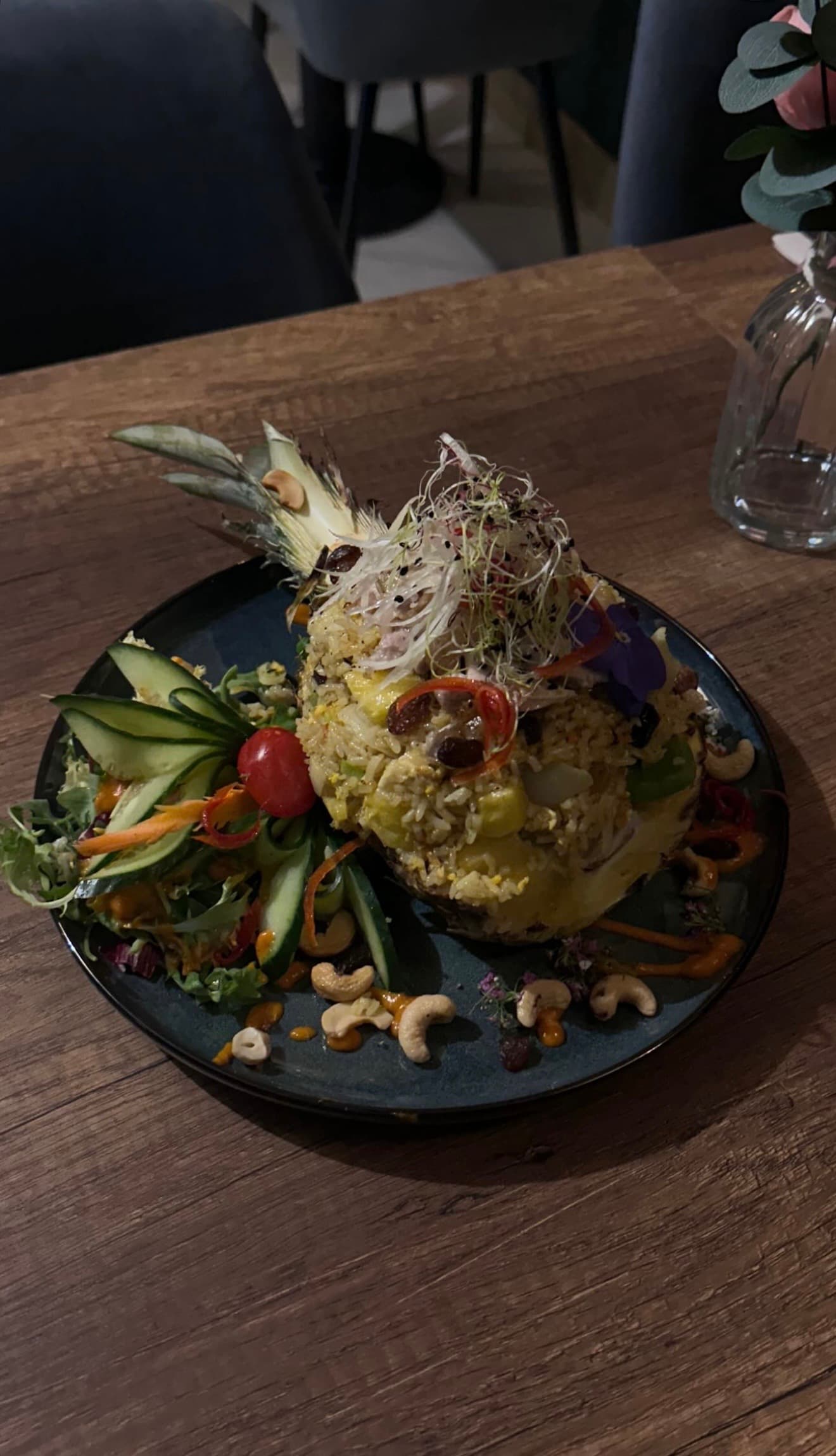Riz sauté à l'ananas